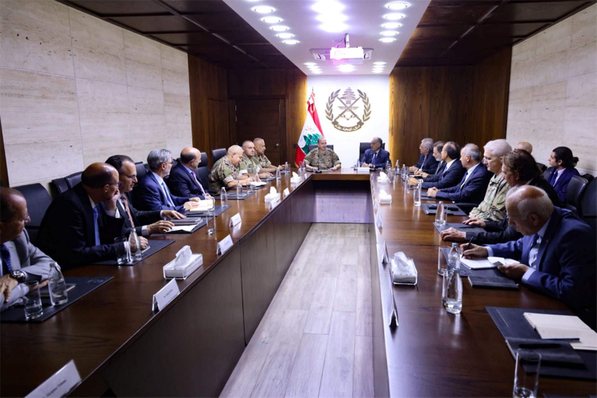 هيكل استقبل غبريال: الجيش يواصل تنفيذ المهمات المتعلقة باتفاق الإطار ضمن الإمكانات المتوافرة